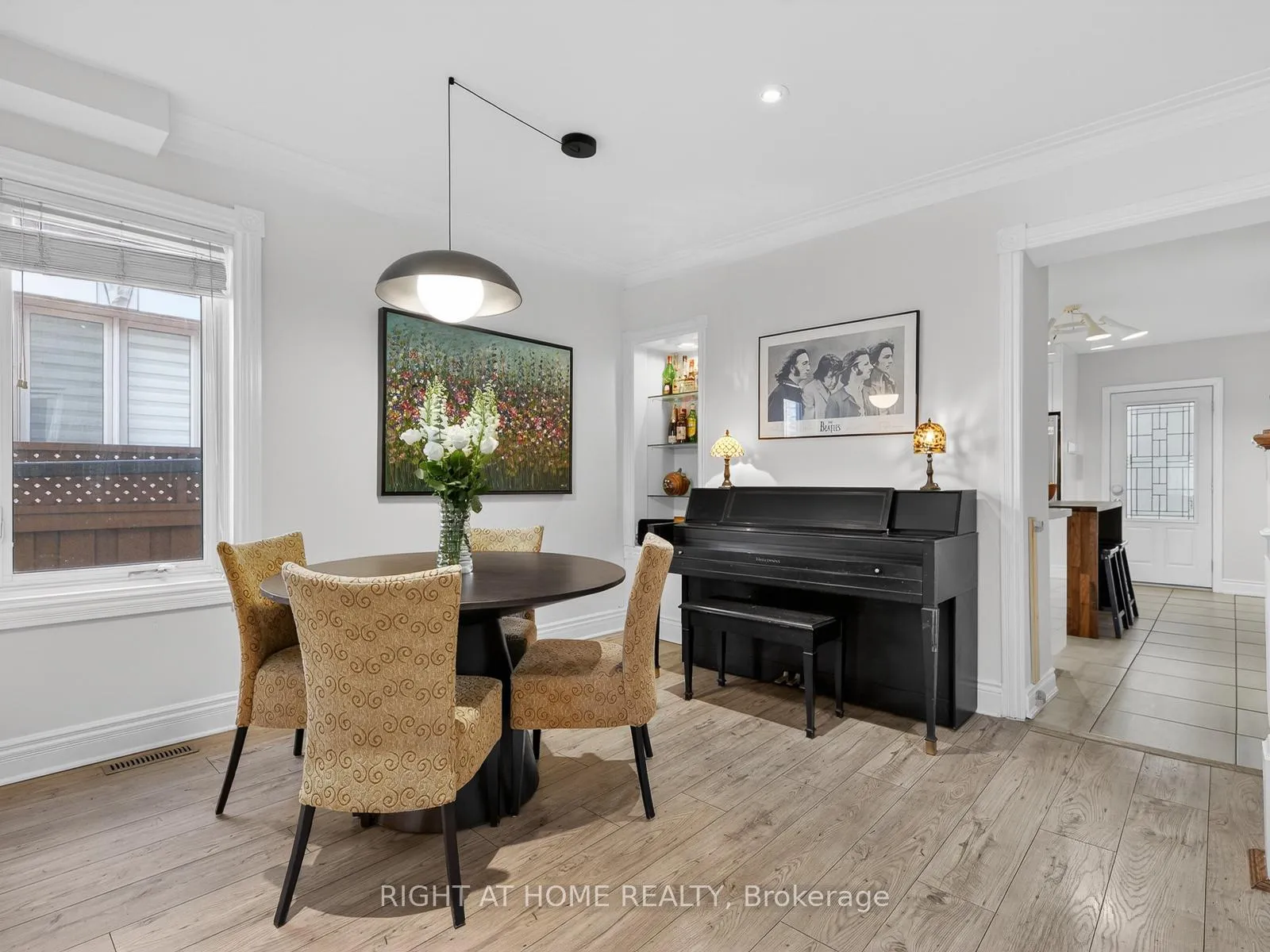 Photo 8 of 355 Caledonia Road, Toronto, Caledonia-Fairbank — HOMEH