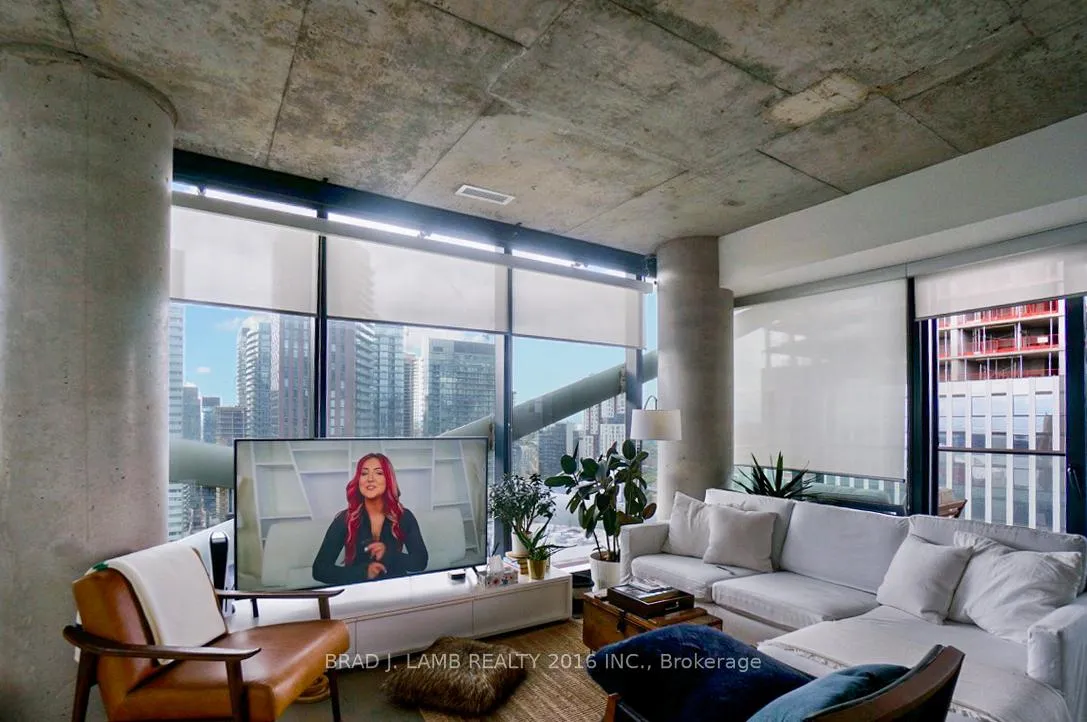 Photo 5 of Unit 3101, 224 King Street W, Toronto, Waterfront Communities — HOMEH