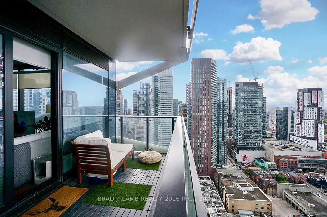 Photo 12 of Unit 3101, 224 King Street W, Toronto, Waterfront Communities — HOMEH