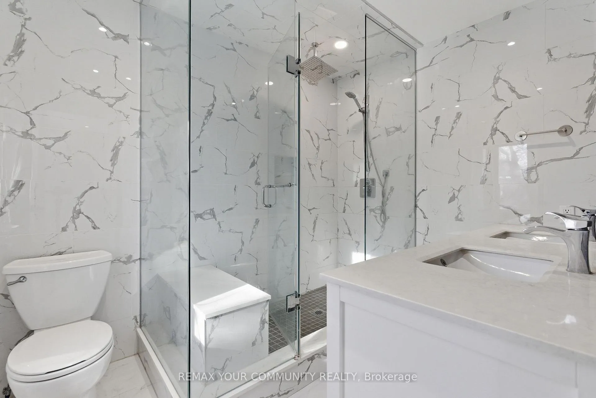 Photo 10 of 41 Berwick Avenue, Toronto, Yonge-Eglinton — HOMEH
