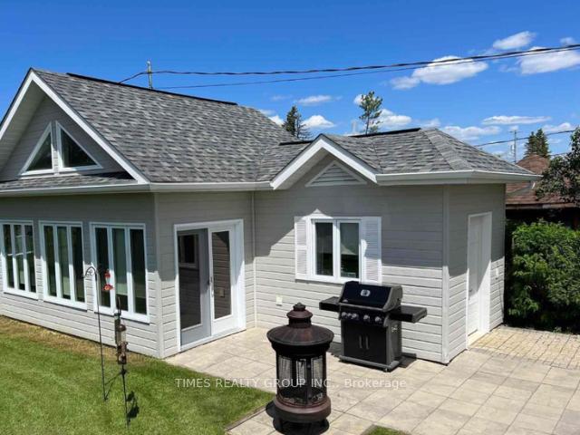 Photo 3 of 77 Dominion Avenue, Kapuskasing — HOMEH
