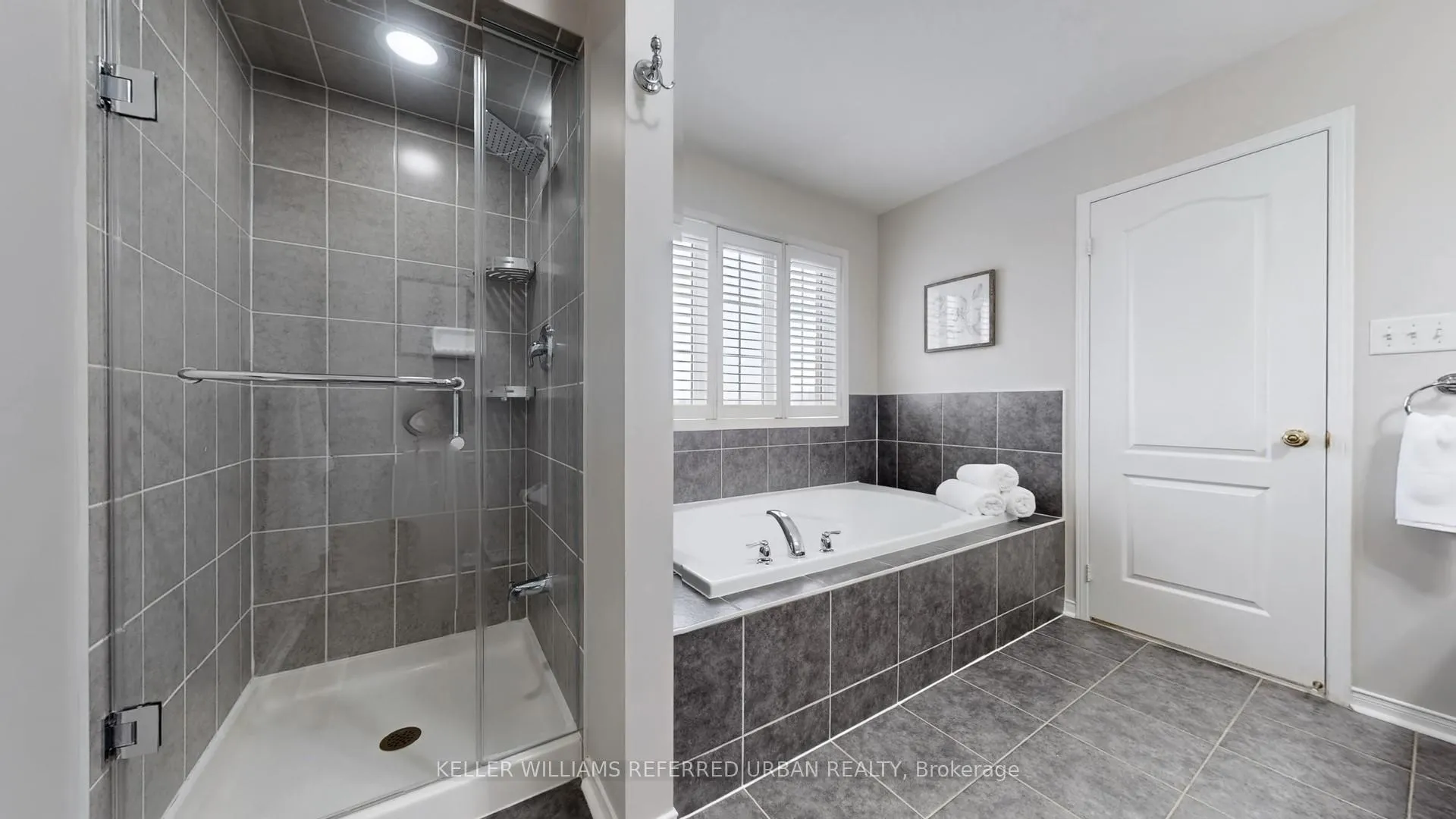 Photo 17 of 85 Decourcy-Ireland Circle, Ajax, Northeast Ajax — HOMEH