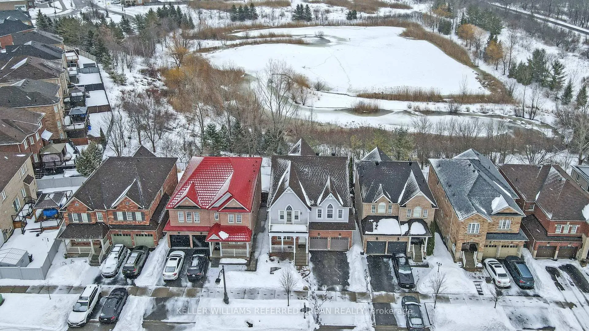 Photo 35 of 85 Decourcy-Ireland Circle, Ajax, Northeast Ajax — HOMEH