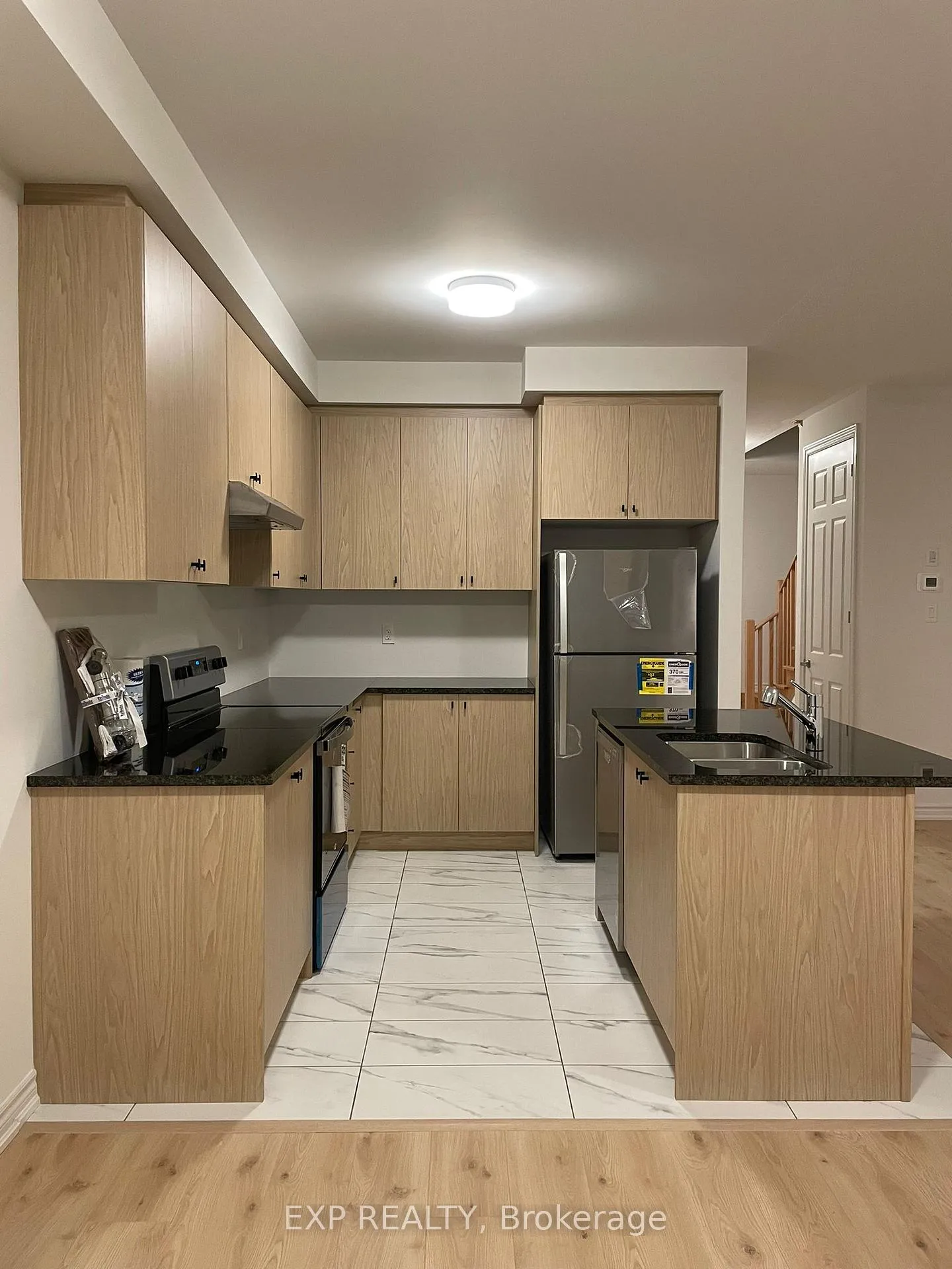 Photo 5 of 534 Worden Street, Cobourg — HOMEH