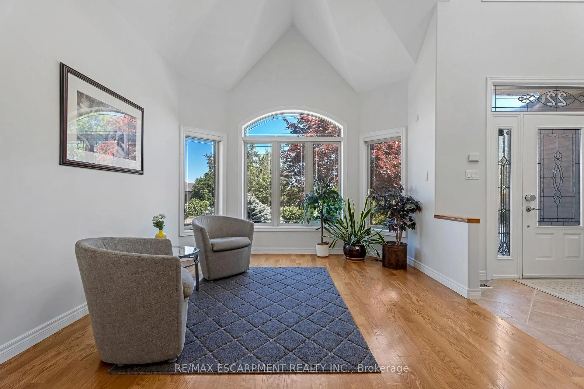 Photo 7 of 22 Shadeland Crescent, Hamilton, Stoney Creek — HOMEH