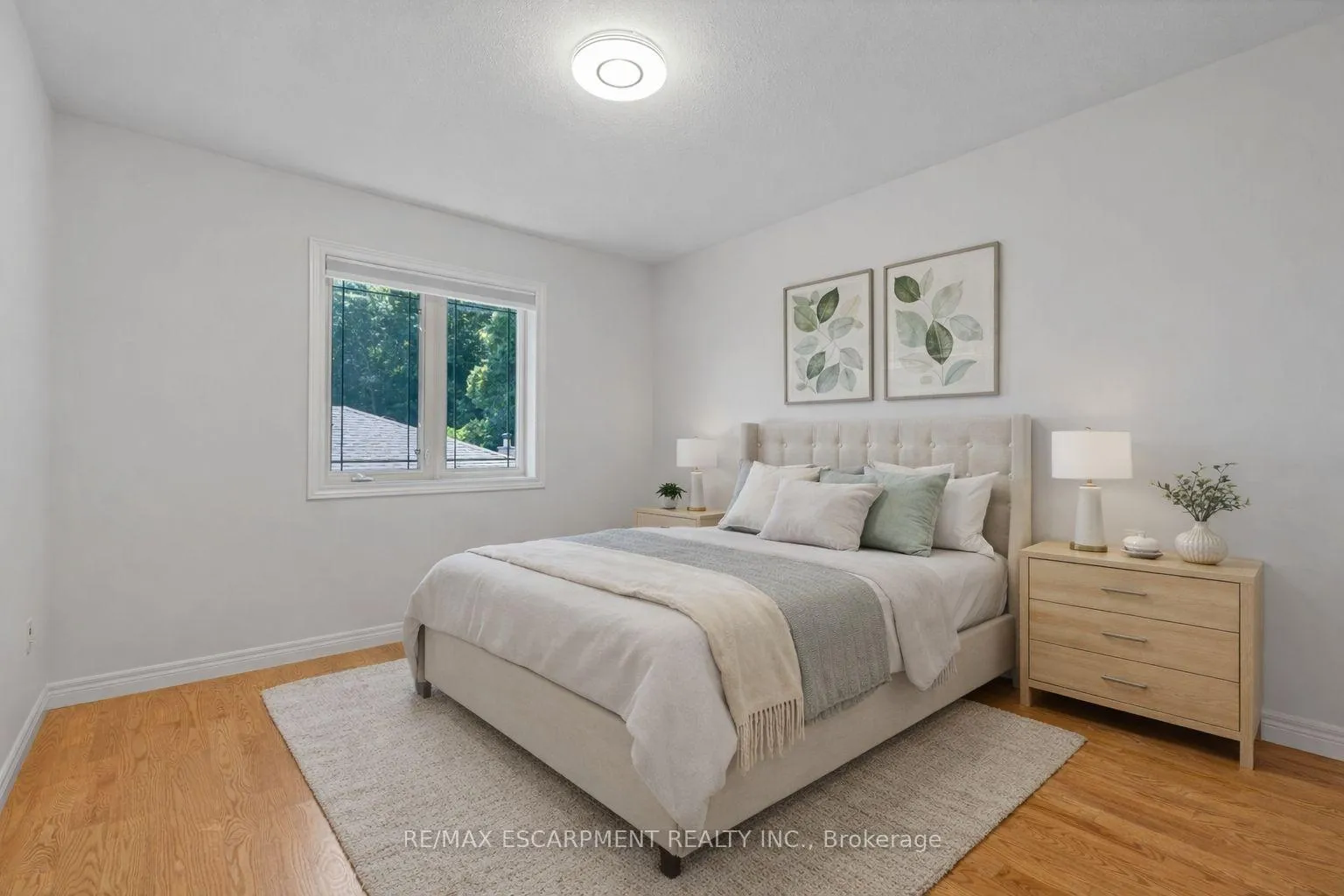 Photo 25 of 22 Shadeland Crescent, Hamilton, Stoney Creek — HOMEH
