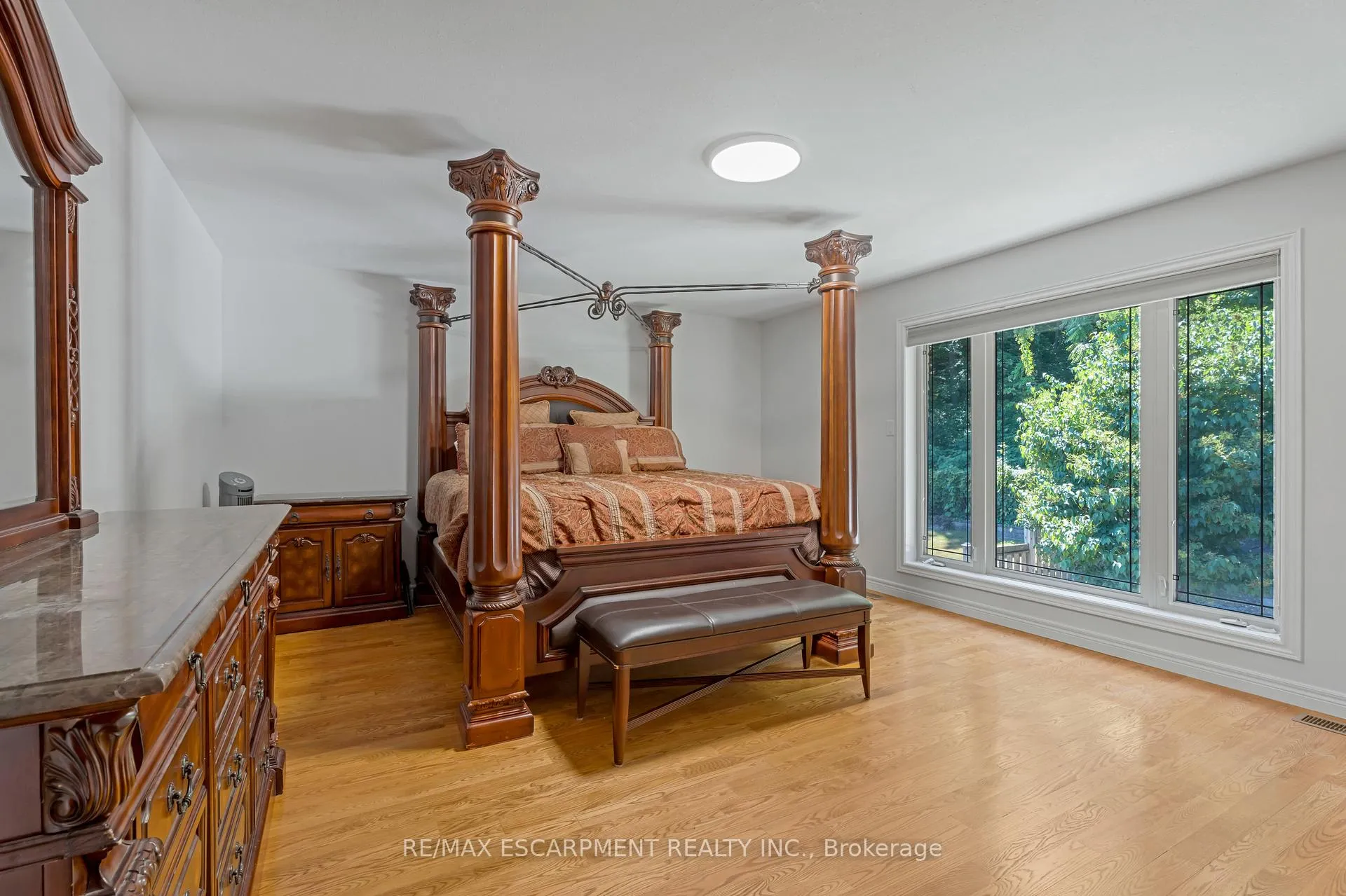 Photo 30 of 22 Shadeland Crescent, Hamilton, Stoney Creek — HOMEH