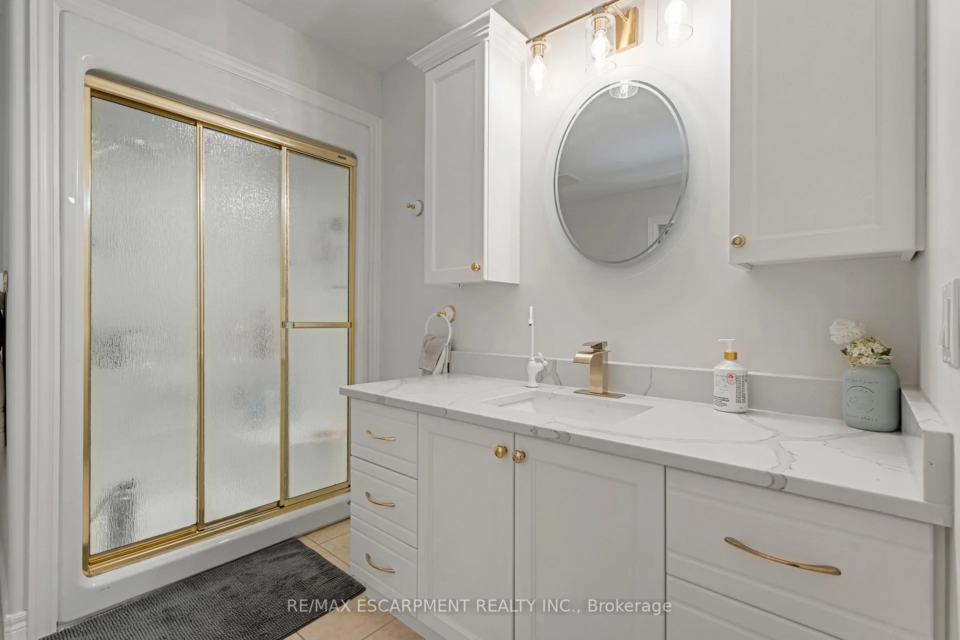 Photo 32 of 22 Shadeland Crescent, Hamilton, Stoney Creek — HOMEH