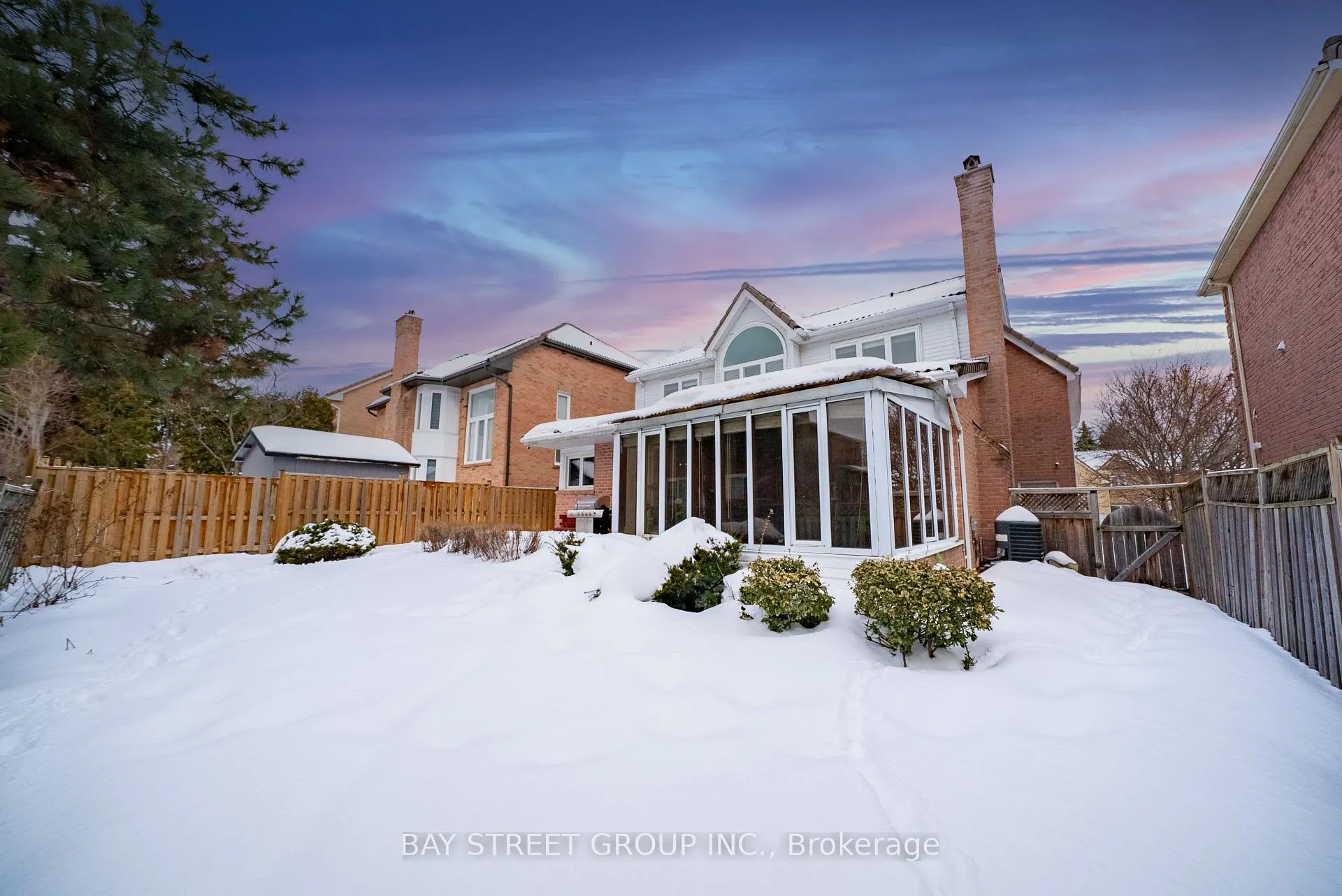 Photo 45 of 44 Hollingham Road, Markham, Unionville — HOMEH