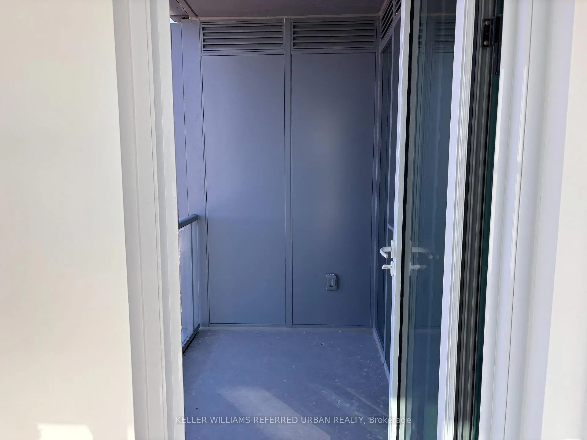 Photo 36 of Unit 1611, 39 Mary Street, Barrie, City Centre — HOMEH