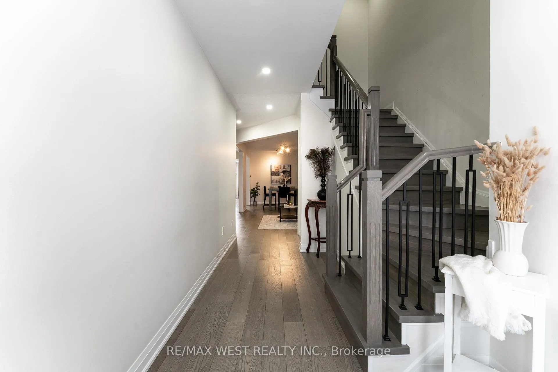 Photo 6 of 76 Yellow Avens Boulevard, Brampton, Sandringham-Wellington — HOMEH
