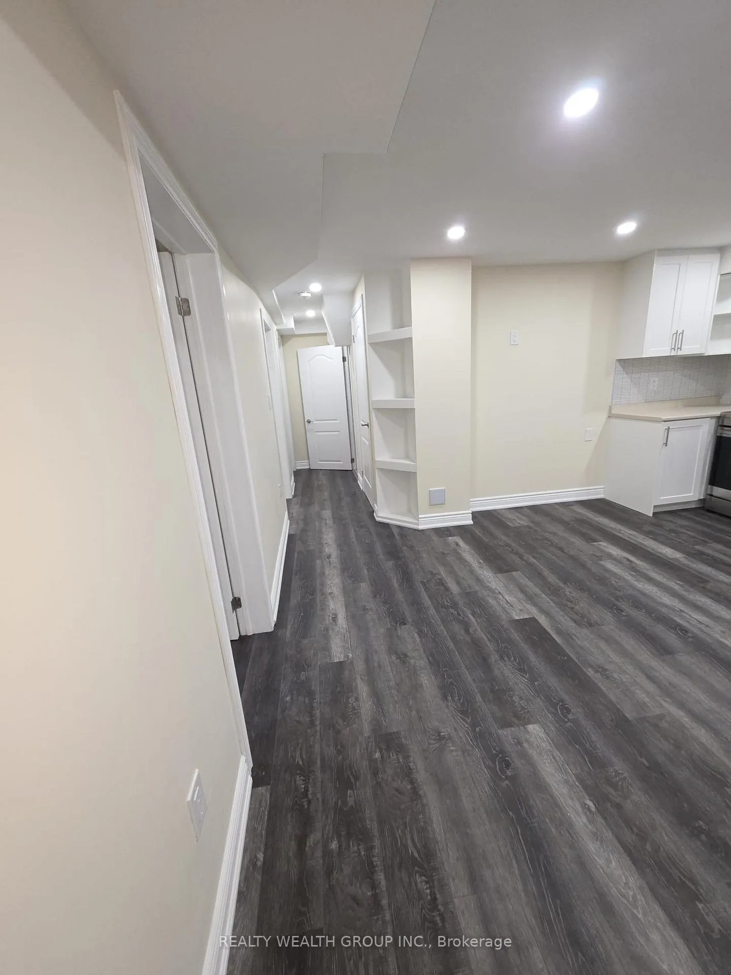Photo 6 of Unit Bsmt, 7 Sinatra Street, Brampton, Sandringham-Wellington North — HOMEH