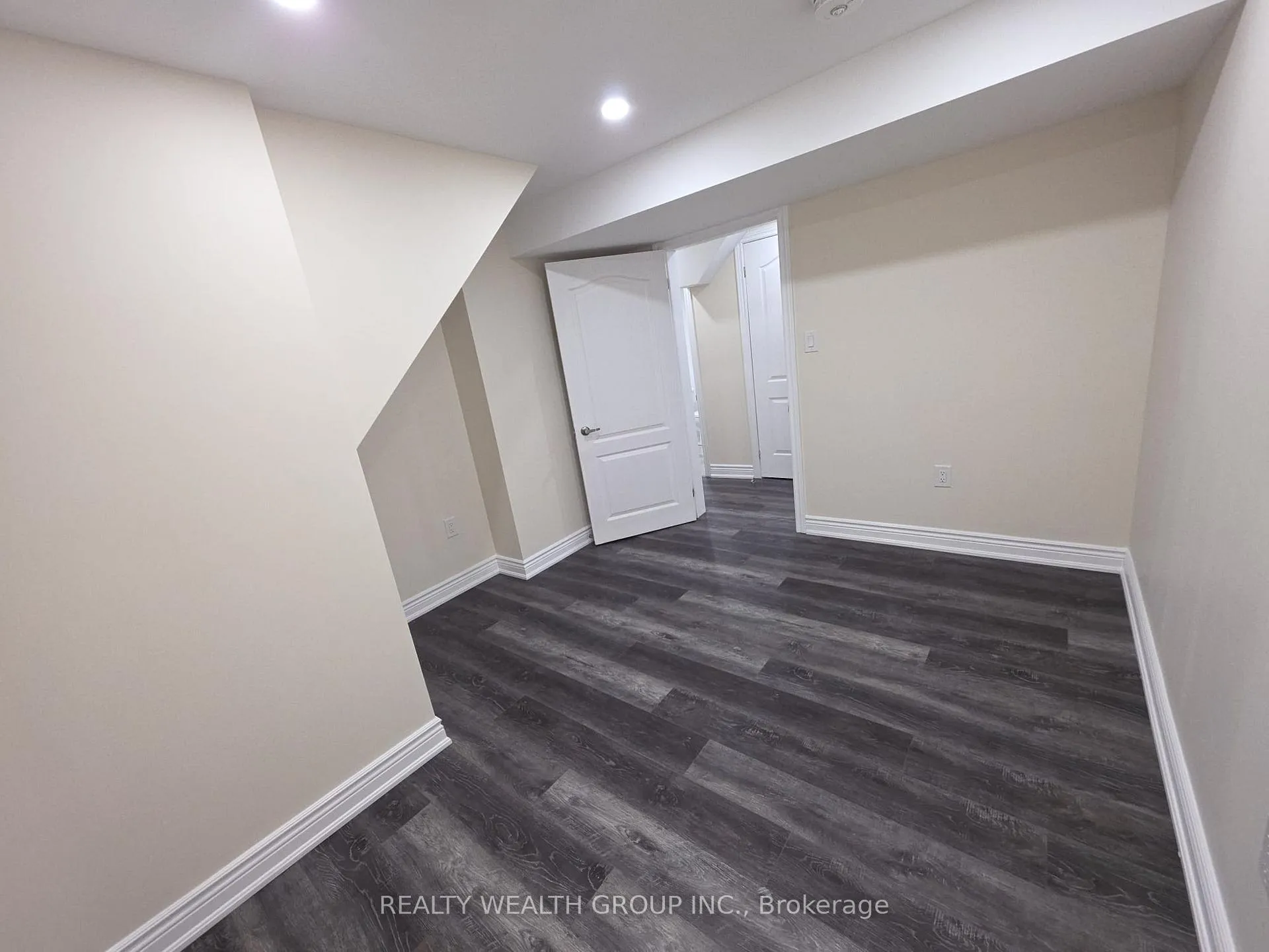 Photo 12 of Unit Bsmt, 7 Sinatra Street, Brampton, Sandringham-Wellington North — HOMEH