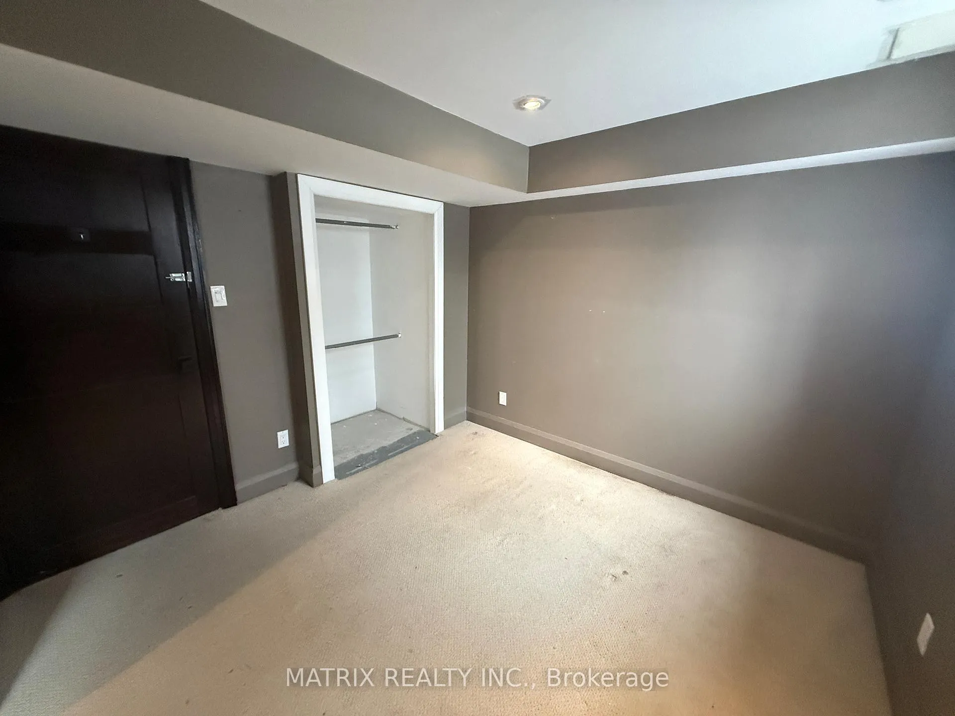 Photo 6 of 1707 Esterbrook Drive, Oshawa, Taunton — HOMEH