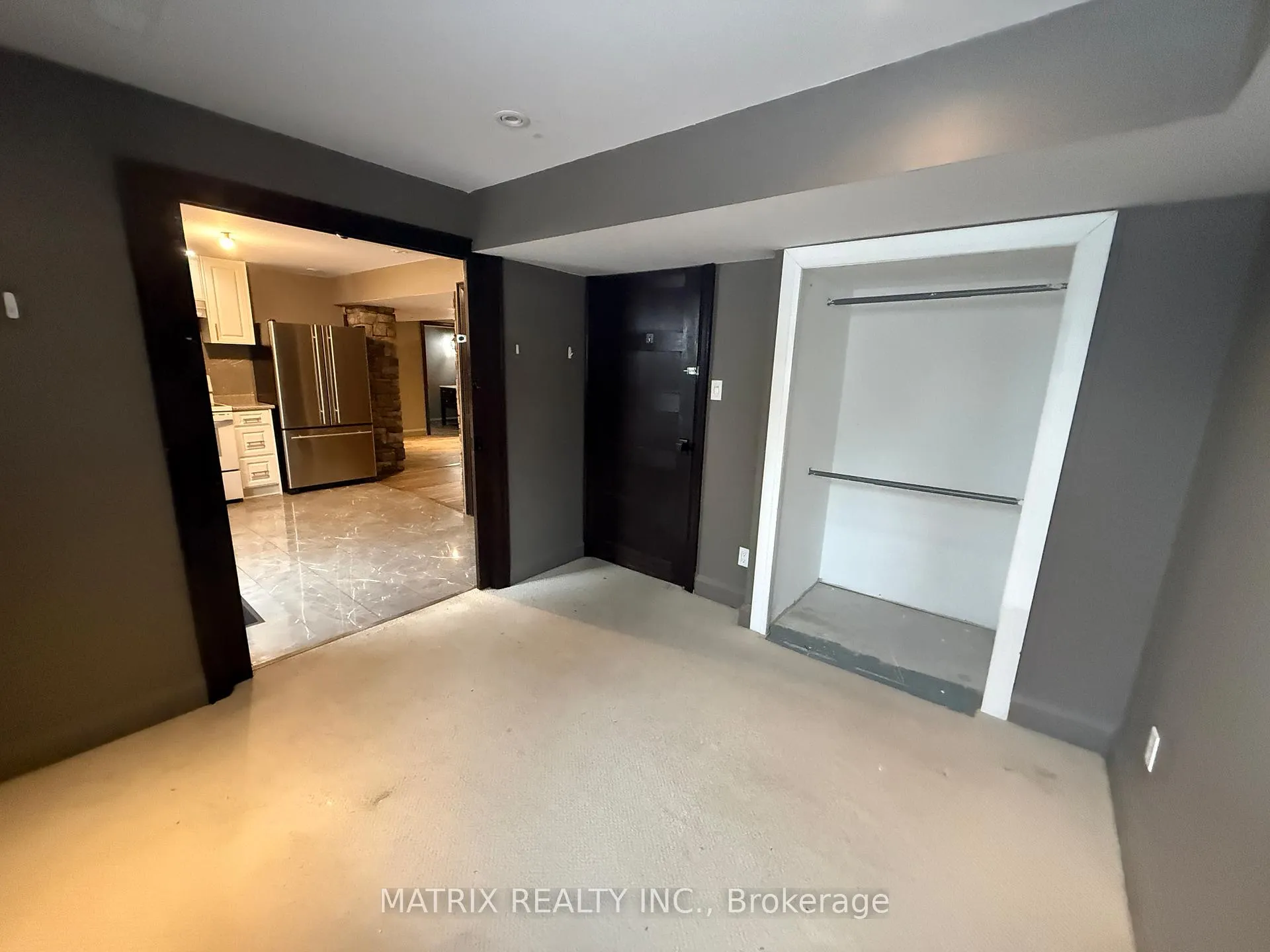Photo 7 of 1707 Esterbrook Drive, Oshawa, Taunton — HOMEH