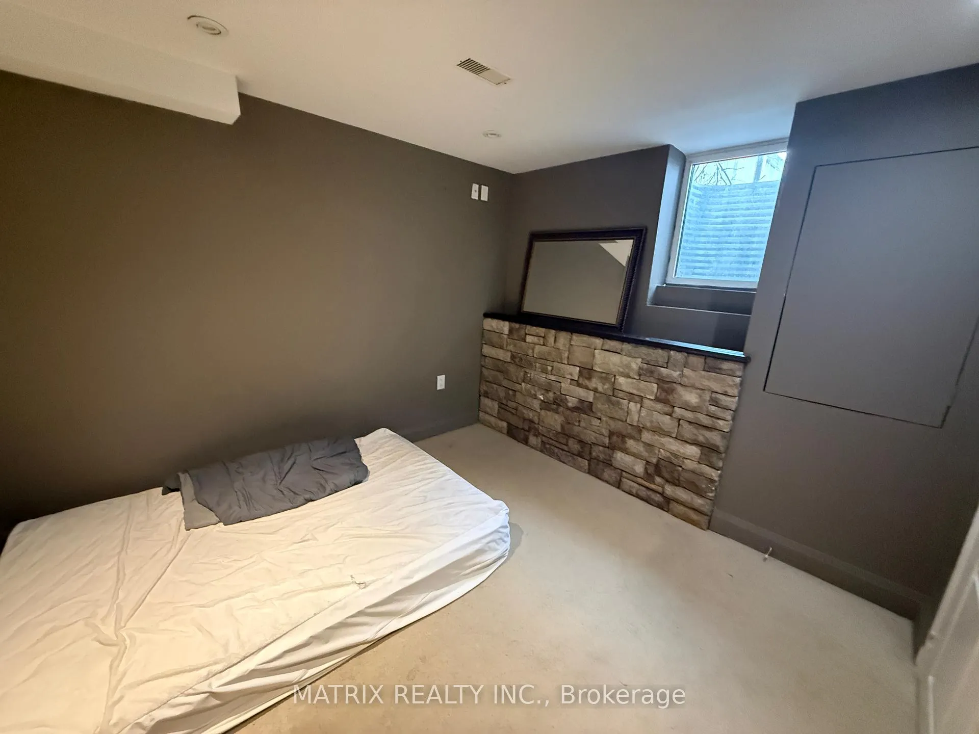 Photo 18 of 1707 Esterbrook Drive, Oshawa, Taunton — HOMEH