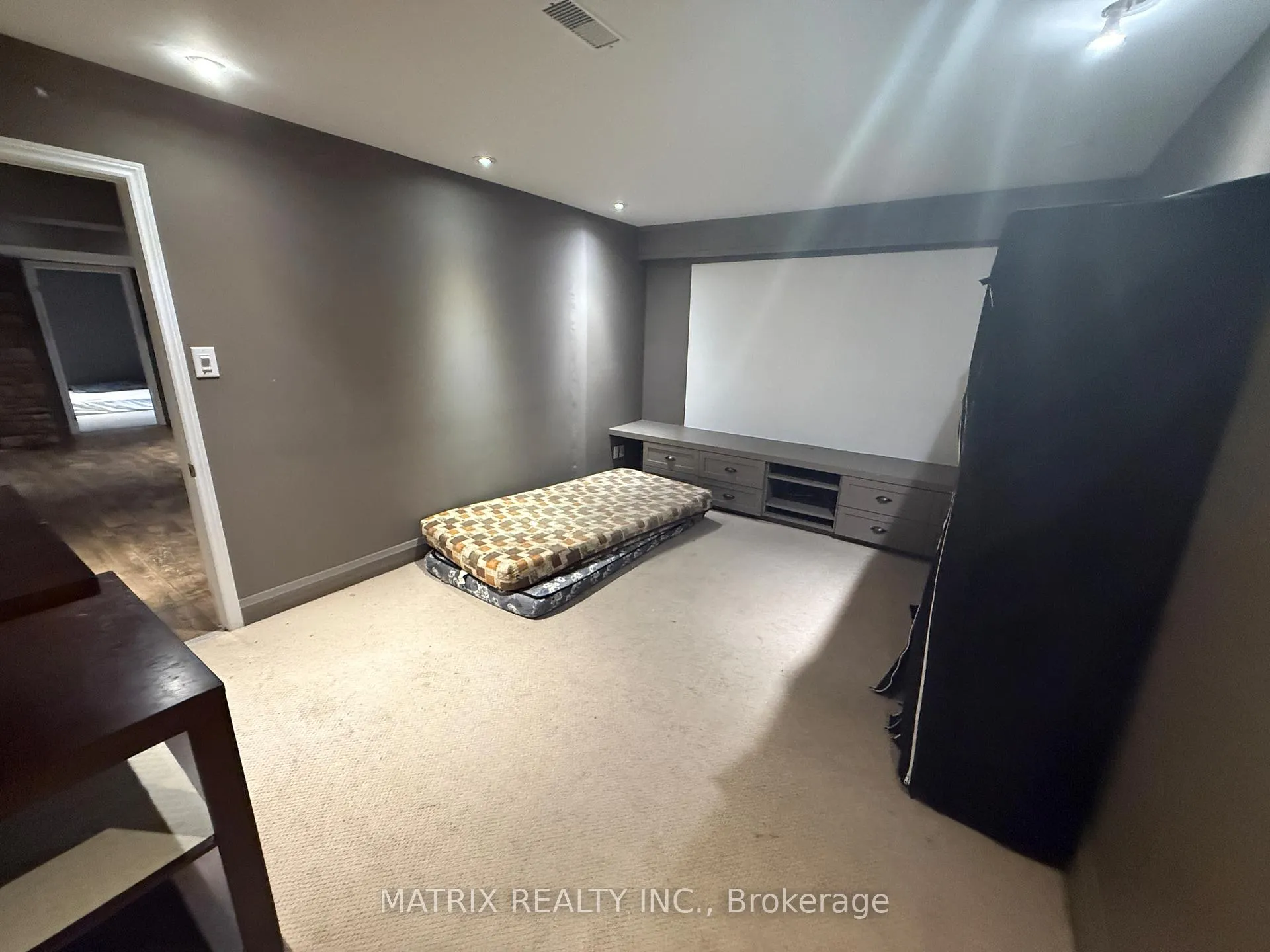 Photo 23 of 1707 Esterbrook Drive, Oshawa, Taunton — HOMEH