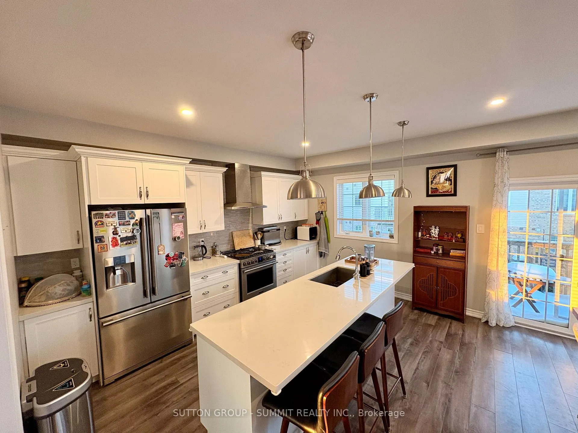 Photo 8 of 120 Cole Street, Hamilton, Waterdown — HOMEH