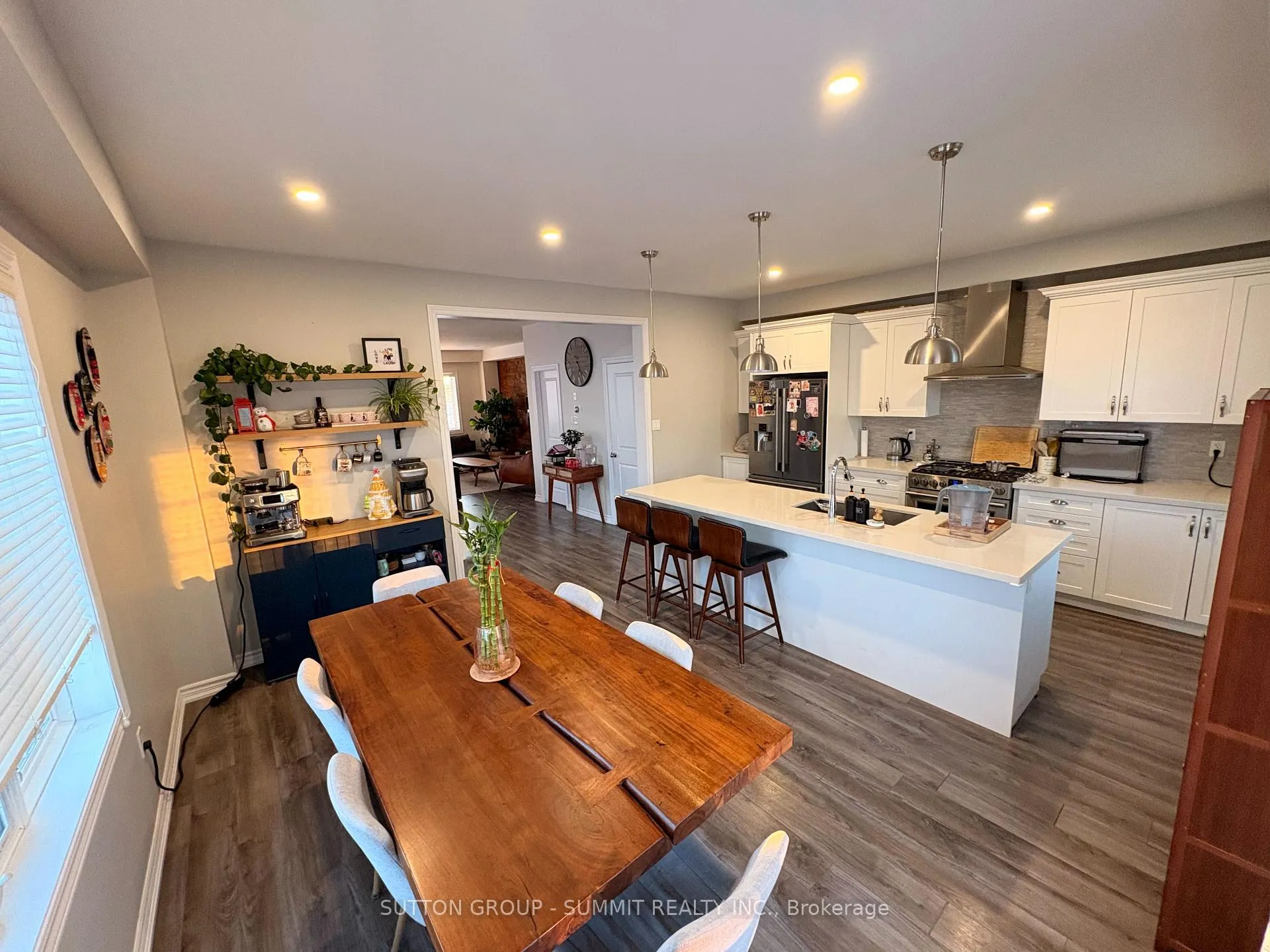 Photo 10 of 120 Cole Street, Hamilton, Waterdown — HOMEH