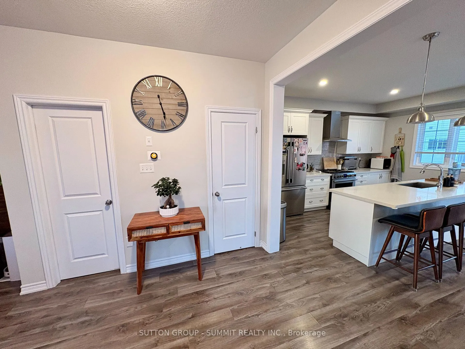 Photo 16 of 120 Cole Street, Hamilton, Waterdown — HOMEH