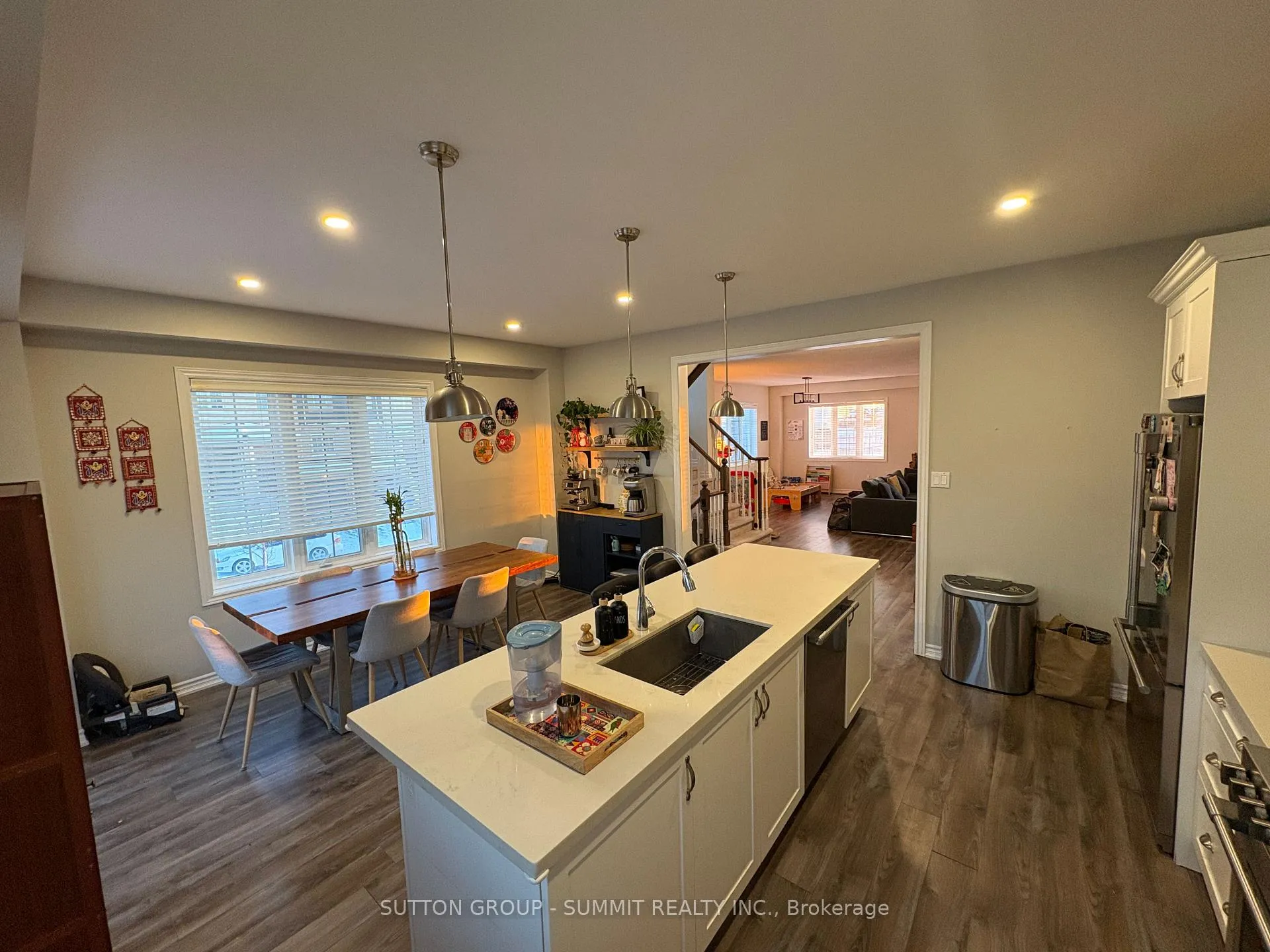 Photo 18 of 120 Cole Street, Hamilton, Waterdown — HOMEH