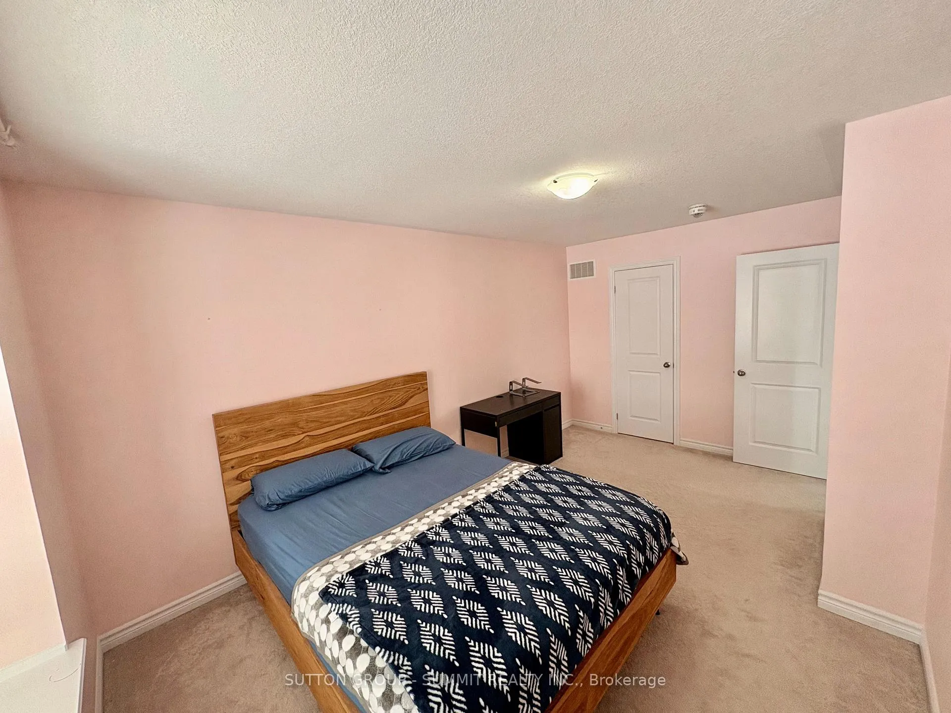 Photo 29 of 120 Cole Street, Hamilton, Waterdown — HOMEH