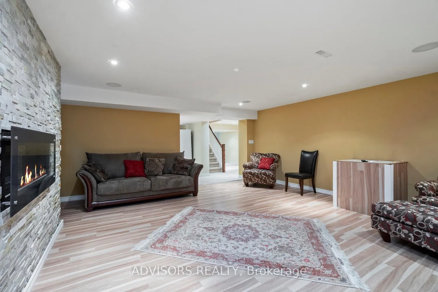 Photo 21 of 15 Alcaine Court, Markham, Thornhill — HOMEH
