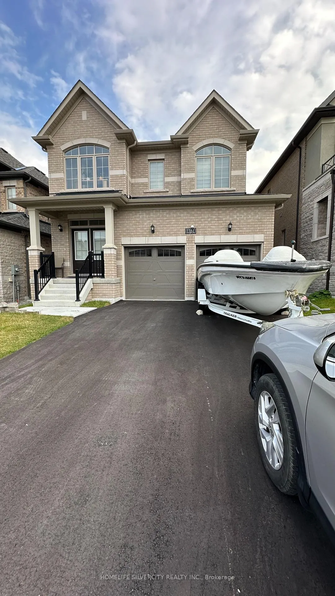 Photo 2 of 1351 Broderick Street, Innisfil, Rural Innisfil — HOMEH
