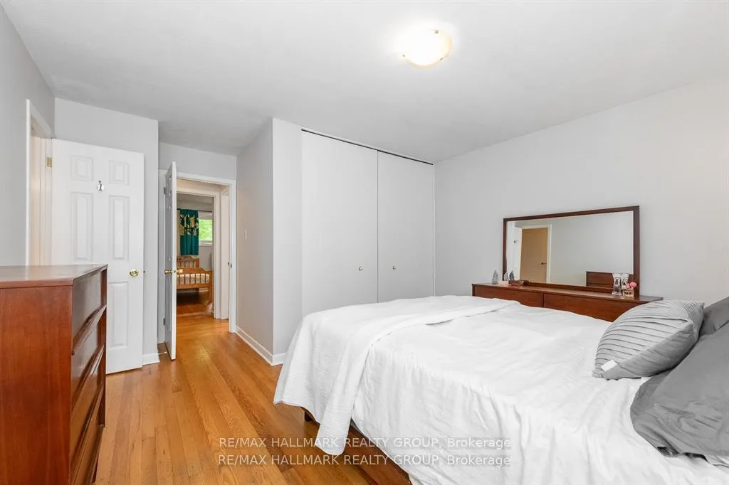 Photo 16 of 9 Newbury Avenue, Ottawa, Borden Farm/Stewart Farm/Carleton Heights/Parkwood Hills — HOMEH