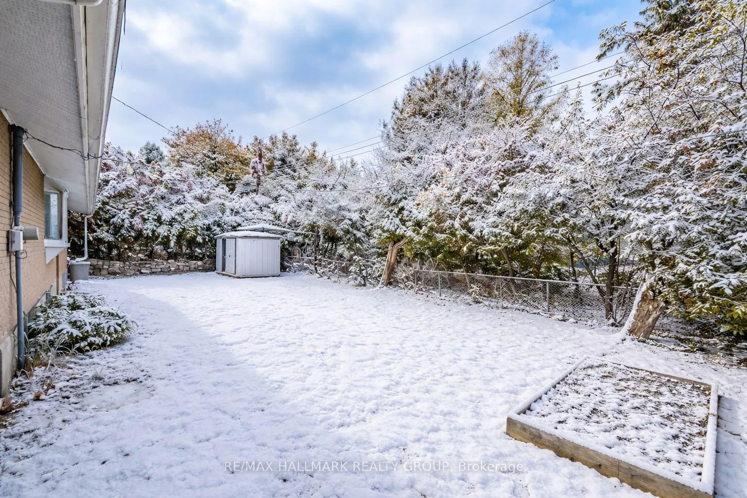 Photo 38 of 9 Newbury Avenue, Ottawa, Borden Farm/Stewart Farm/Carleton Heights/Parkwood Hills — HOMEH