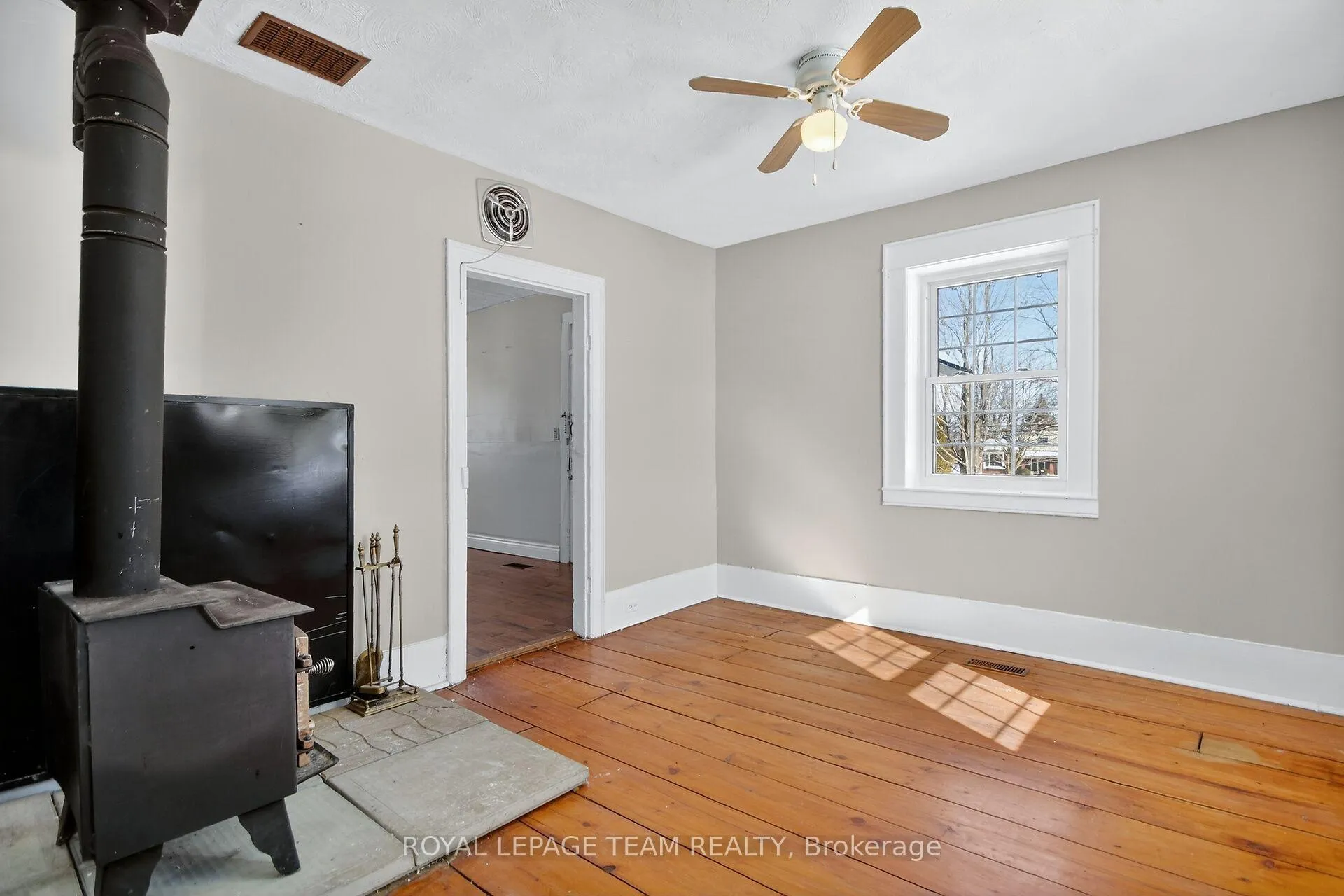 Photo 12 of 3072 Yorks Corners Road, Ottawa, Metcalfe — HOMEH