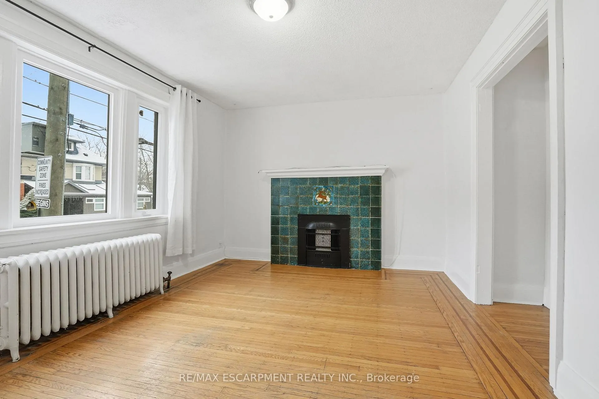 Photo 11 of Unit 8, 316 Aberdeen Avenue, Hamilton, Kirkendall — HOMEH