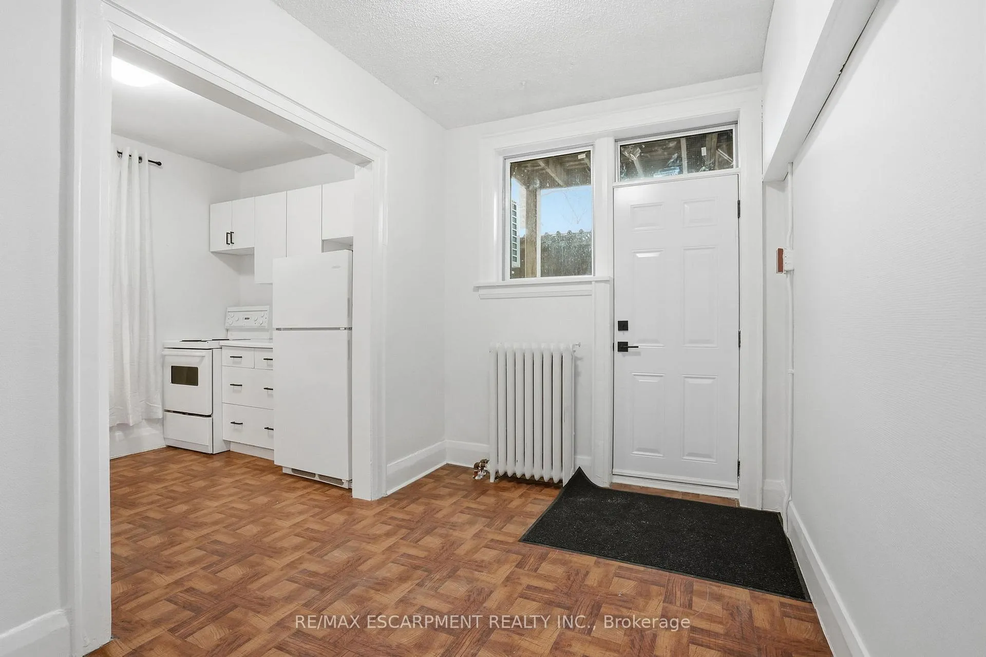 Photo 15 of Unit 8, 316 Aberdeen Avenue, Hamilton, Kirkendall — HOMEH