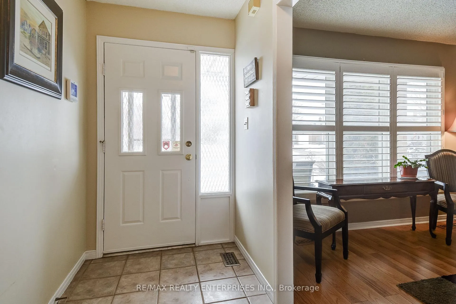 Photo 6 of 2194 Donald Road, Burlington, Headon — HOMEH