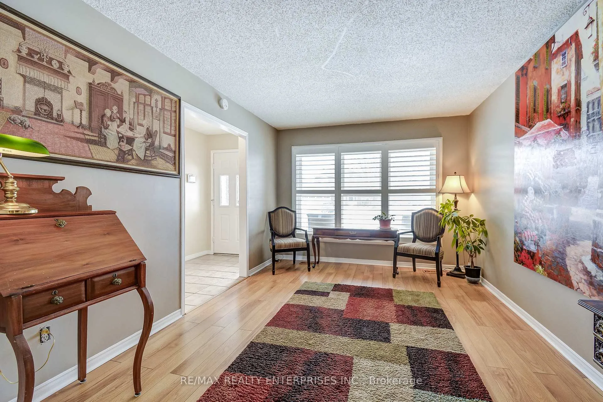 Photo 8 of 2194 Donald Road, Burlington, Headon — HOMEH