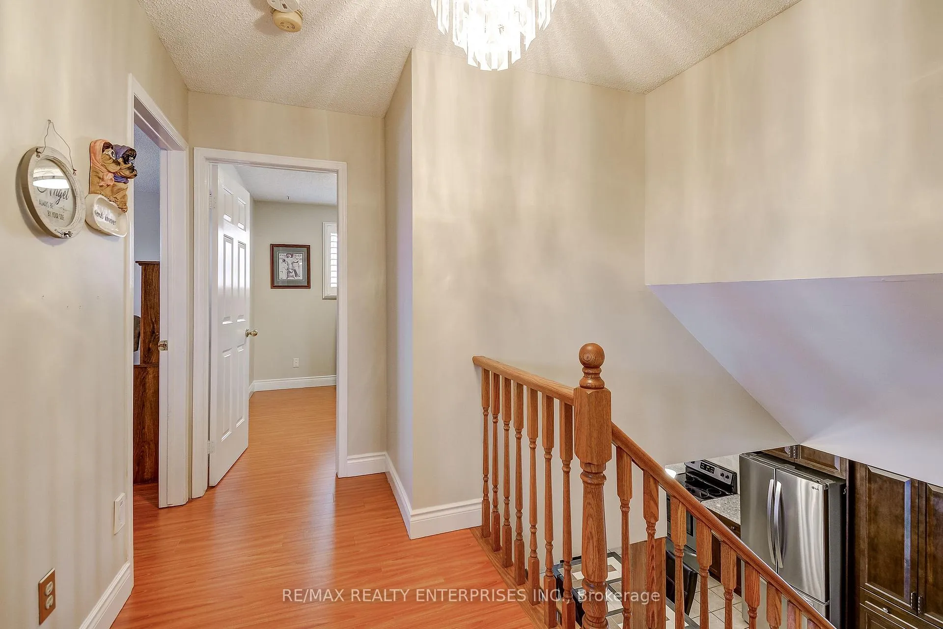 Photo 25 of 2194 Donald Road, Burlington, Headon — HOMEH