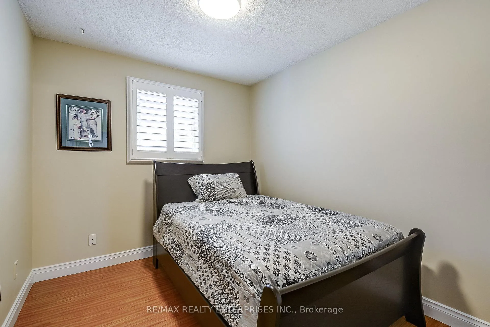 Photo 26 of 2194 Donald Road, Burlington, Headon — HOMEH