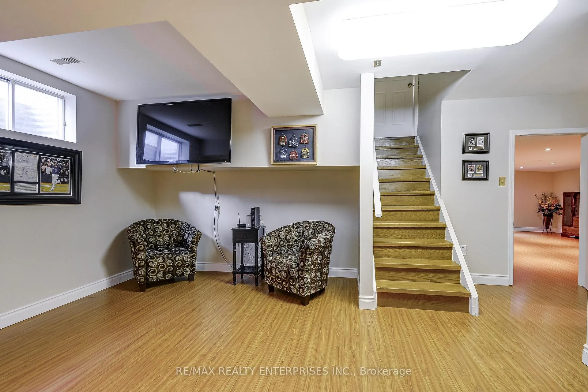Photo 35 of 2194 Donald Road, Burlington, Headon — HOMEH
