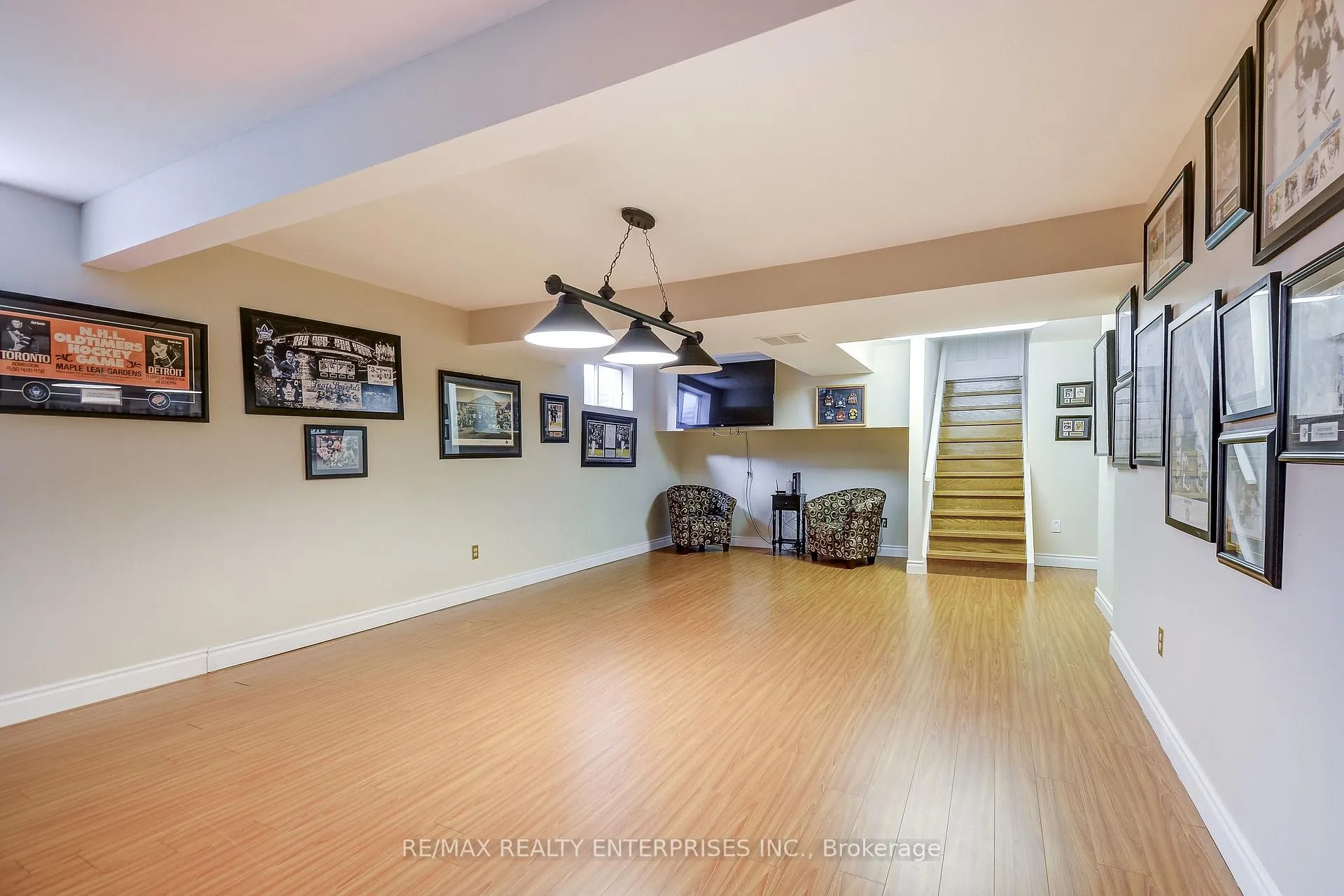 Photo 36 of 2194 Donald Road, Burlington, Headon — HOMEH