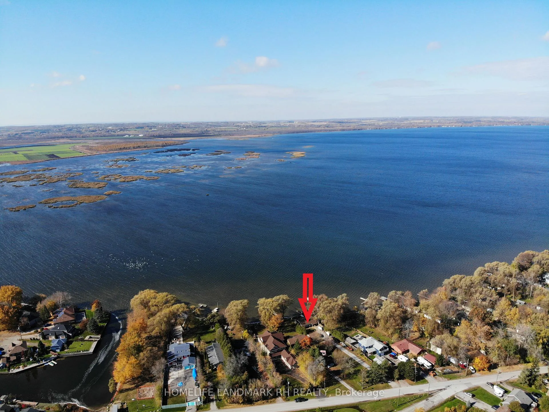 Photo 1 of 586 Lake Drive S, Georgina, Keswick South — HOMEH
