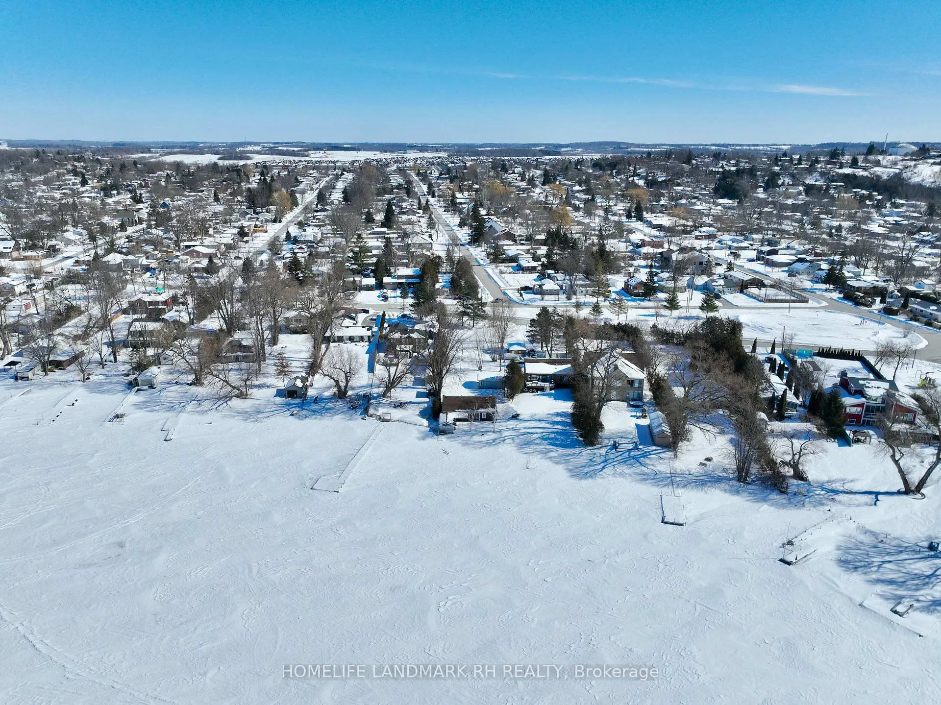 Photo 5 of 586 Lake Drive S, Georgina, Keswick South — HOMEH