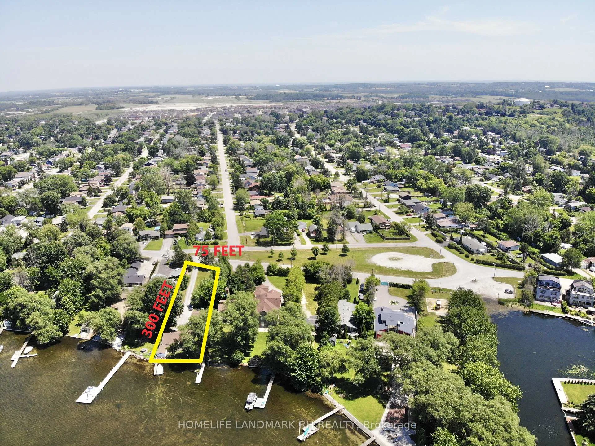Photo 24 of 586 Lake Drive S, Georgina, Keswick South — HOMEH