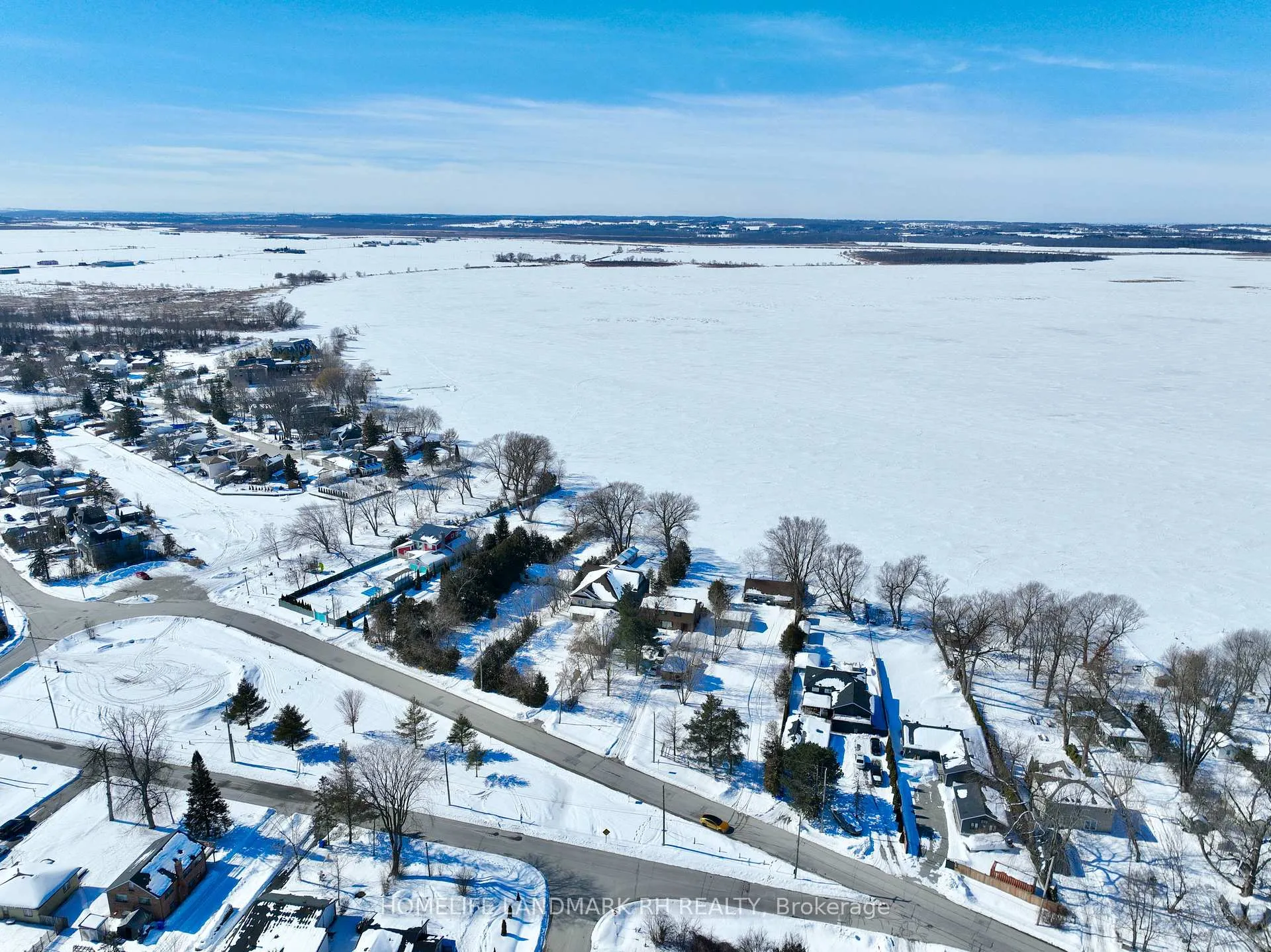 Photo 27 of 586 Lake Drive S, Georgina, Keswick South — HOMEH
