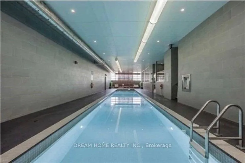 Photo 14 of Unit 935, 15 Iceboat Terrace, Toronto, Waterfront Communities — HOMEH