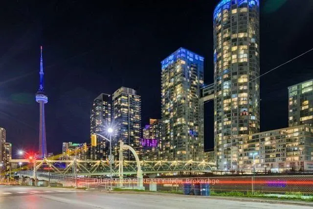 Photo 17 of Unit 935, 15 Iceboat Terrace, Toronto, Waterfront Communities — HOMEH