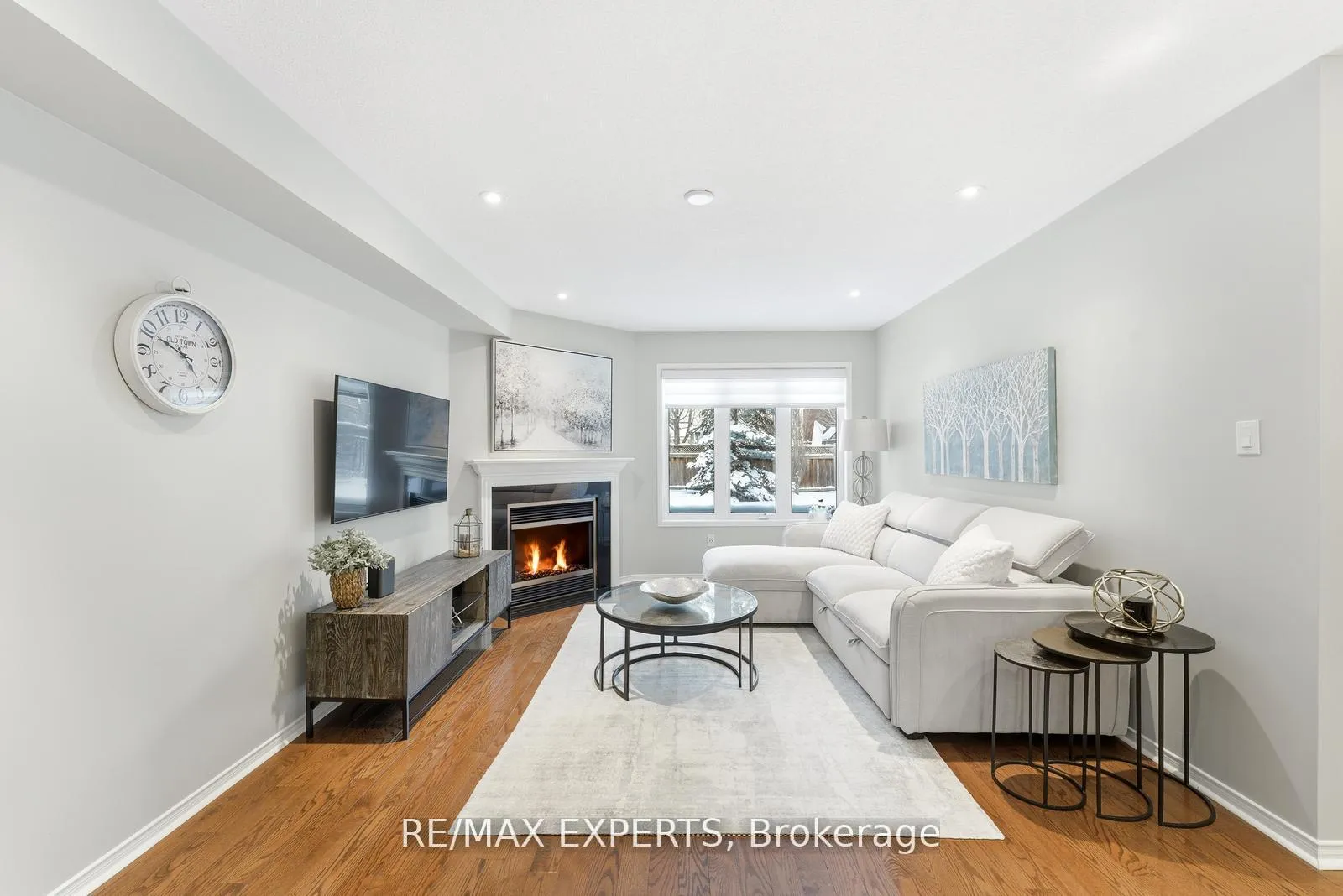 Photo 8 of 75 Delattaye Avenue, Aurora, Bayview Northeast — HOMEH