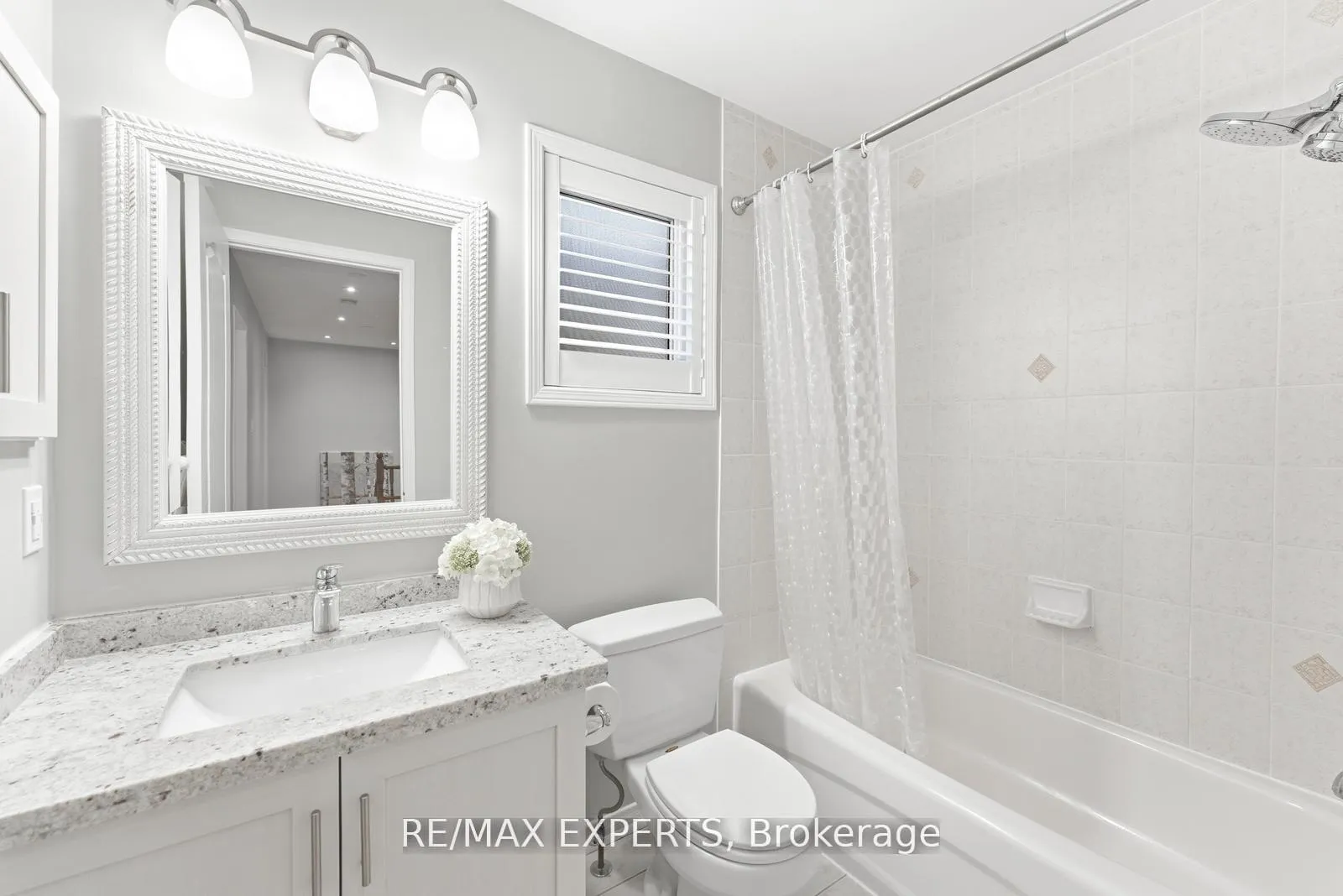 Photo 32 of 75 Delattaye Avenue, Aurora, Bayview Northeast — HOMEH