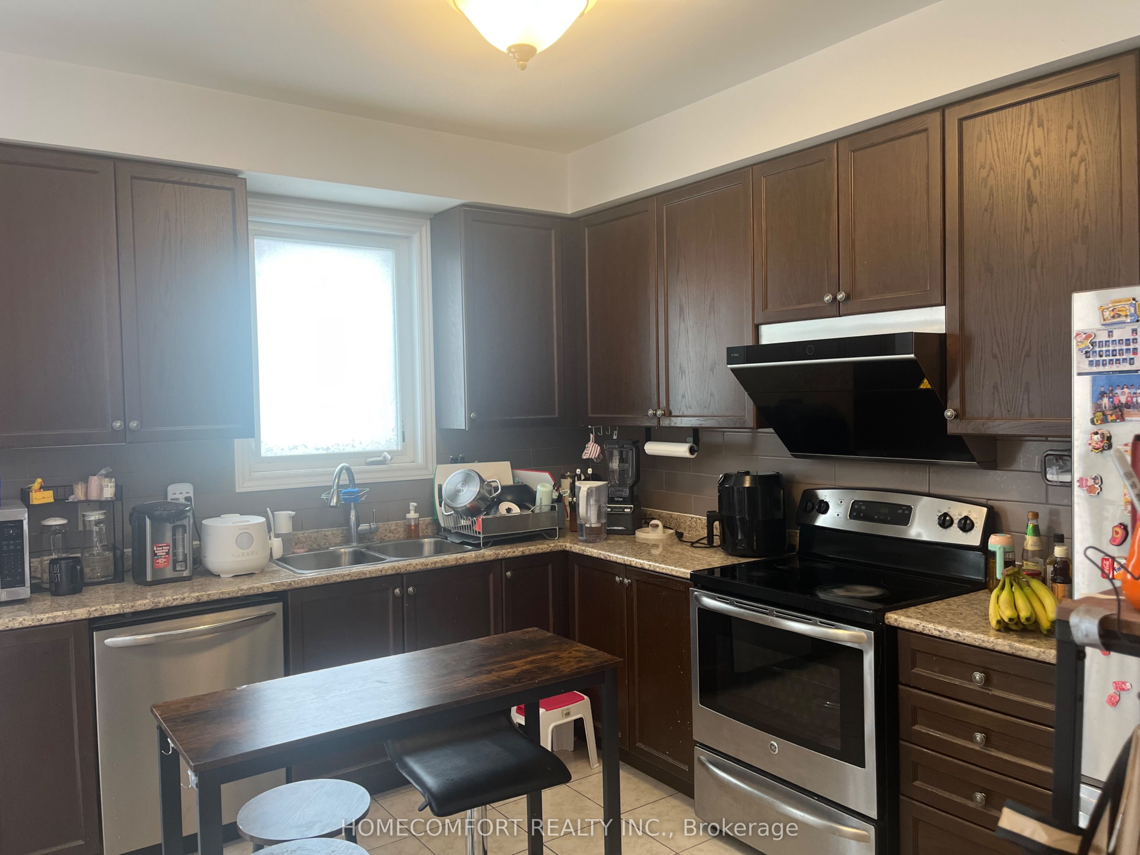 Photo 5 of 81 Carolina Rose Crescent, Markham, Wismer — HOMEH