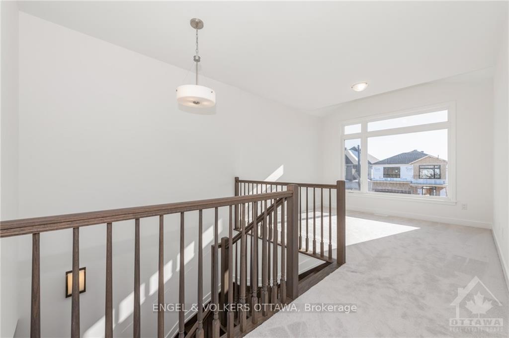 Photo 10 of 780 Ovation Grove, Ottawa, Leitrim — HOMEH