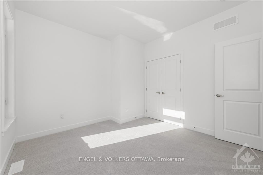 Photo 12 of 780 Ovation Grove, Ottawa, Leitrim — HOMEH